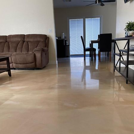 فيلا Newly Remodeled Family Friendly 3B/2B House هينديرسون المظهر الخارجي الصورة