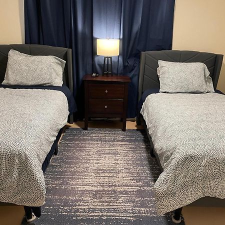 فيلا Newly Remodeled Family Friendly 3B/2B House هينديرسون المظهر الخارجي الصورة
