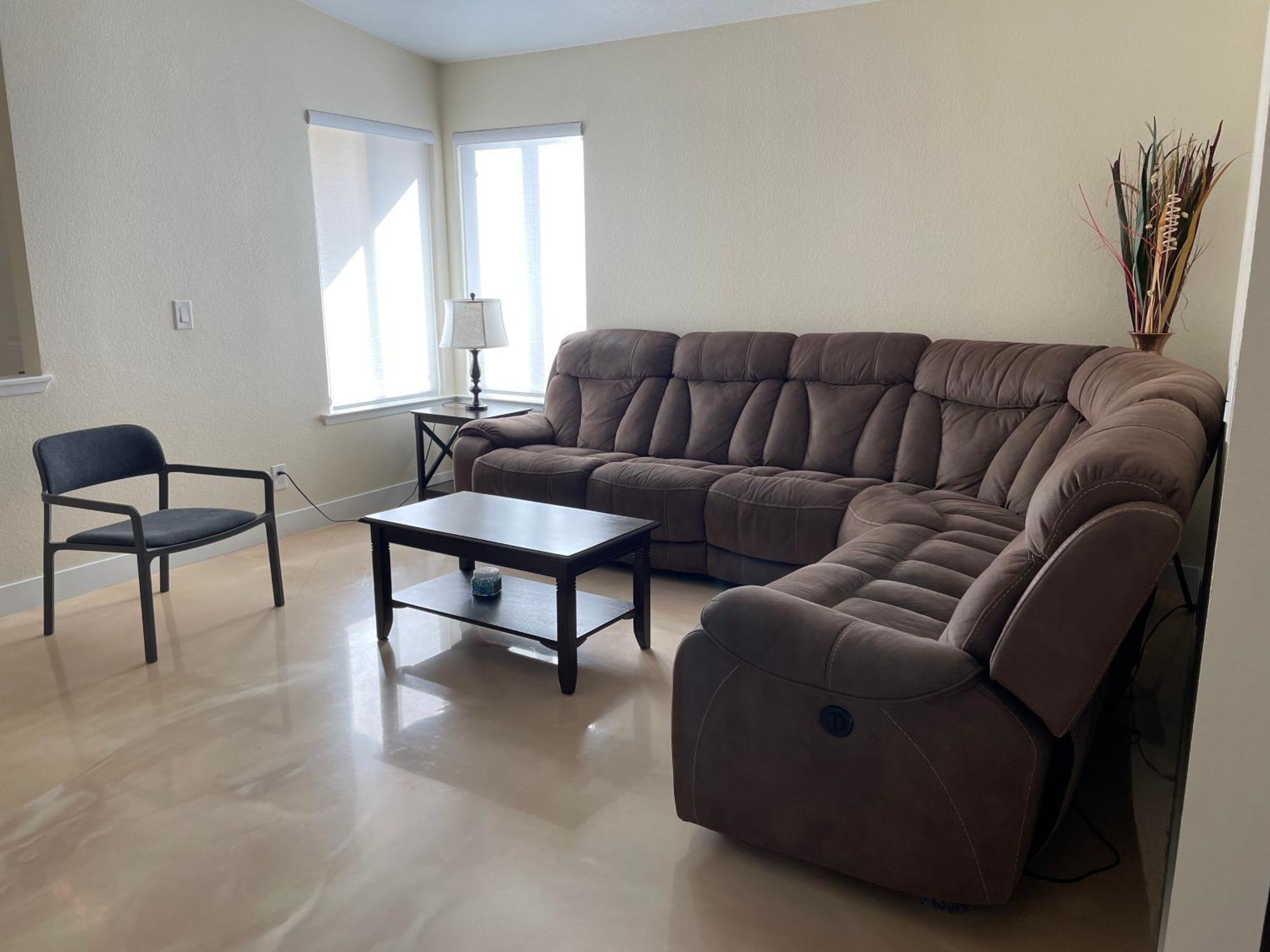 فيلا Newly Remodeled Family Friendly 3B/2B House هينديرسون المظهر الخارجي الصورة
